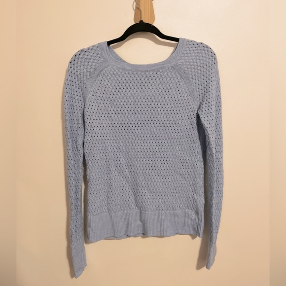 3/$20 ☀️ VGUC American Eagle Open Knit Sweater - Picture 1 of 6